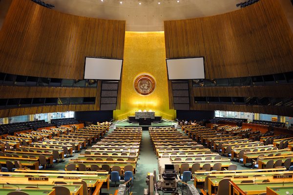 If the UN establishes peace upon this principle, then true peace will be established. © Songquan Deng | shutterstock