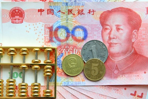 A Communist society provides for the monetary needs of its citizens but does not allow individual enterprise and personal nancial progress. © Georgios Kollidas | Shutterstock.com