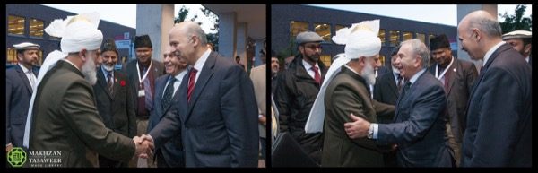 His Holiness meets with Ontario’s Minister of Research and Innovation and Science, the Hon. Reza Moridi (left), and the Chancellor of York University, Mr. Greg Sorbara (right), who both attended the historic lecture and welcomed His Holiness to York University.