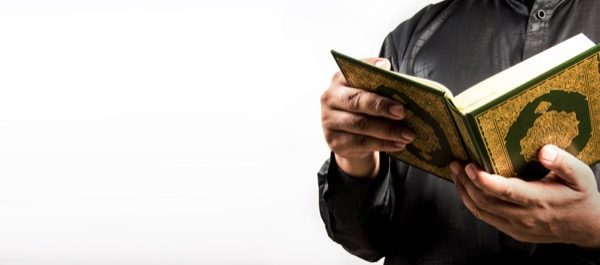 The Qur’an’s teachings are beautifully balanced and give practical solutions to ending war and establishing peace. © Kamomeen | Shutterstock