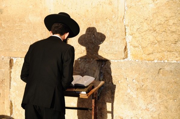 The Messiahs: Their Relationship & Similarities | The Review Of Religions