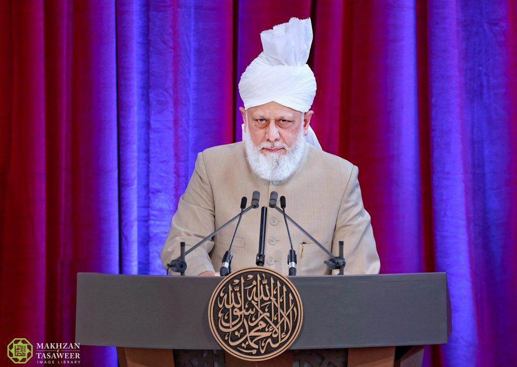Mirza Masroor Ahmad Caliph Ahmadiyya kind love beloved