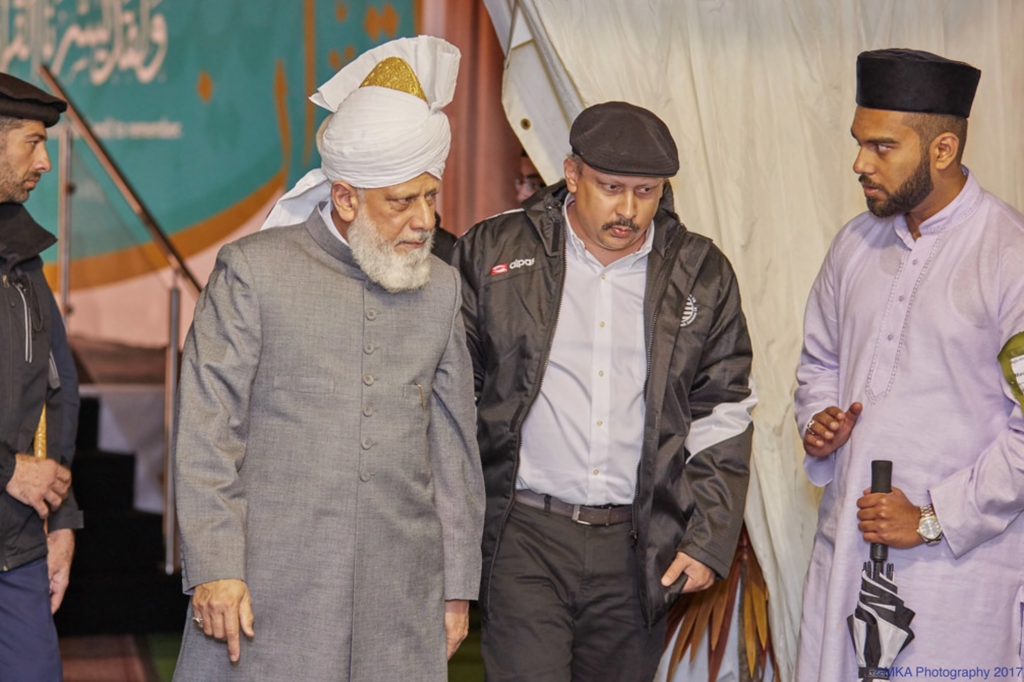 Hazrat Mirza Masroor Ahmad - Existence of God