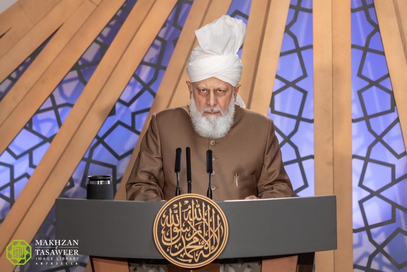 Hazrat mirza masroor ahmad, ahmadiyya caliph leader Muslim