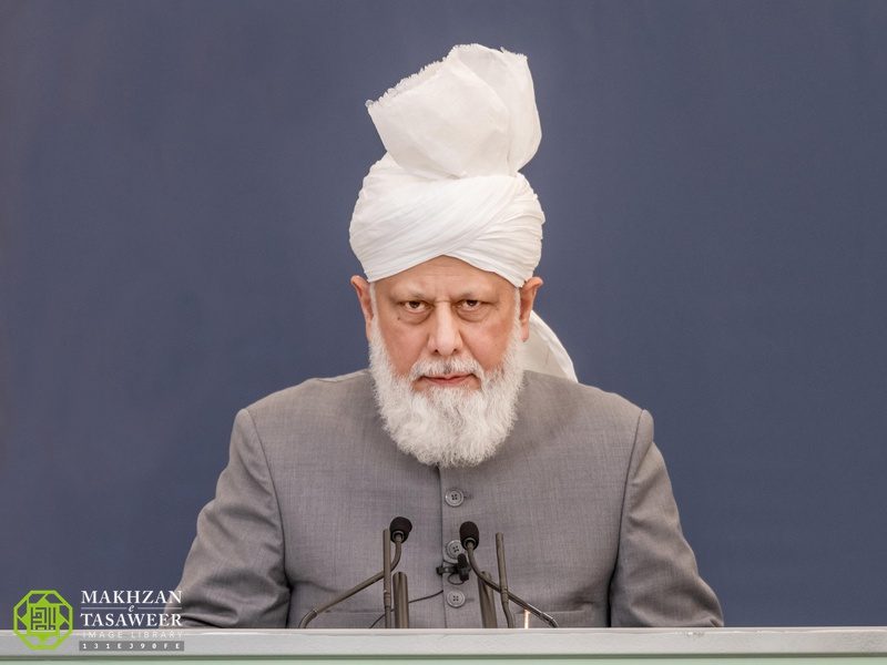 Yearning to See the Nur of Khilafat