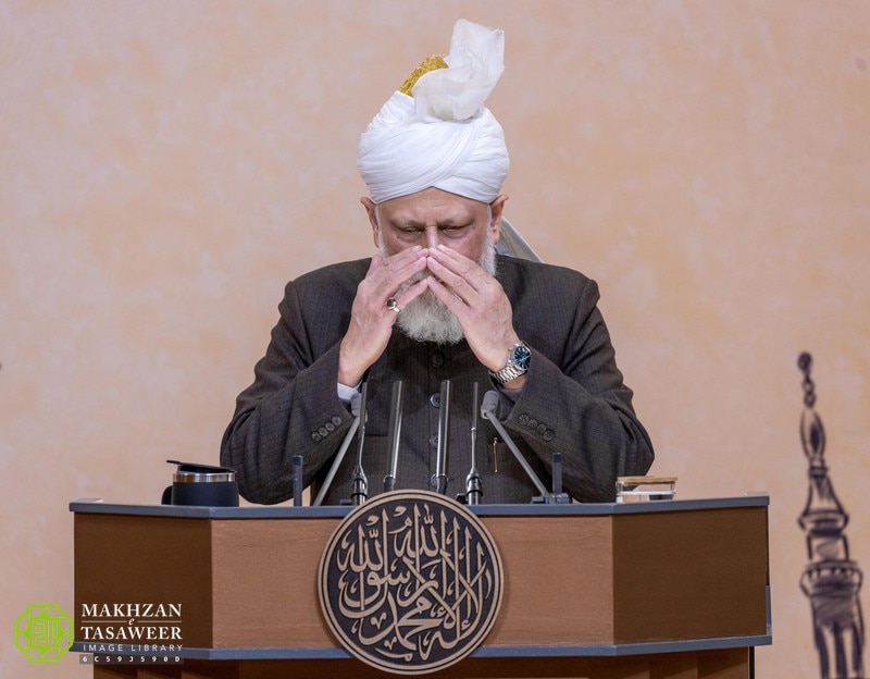 Hazrat Mirza Masroor Ahmad - peace