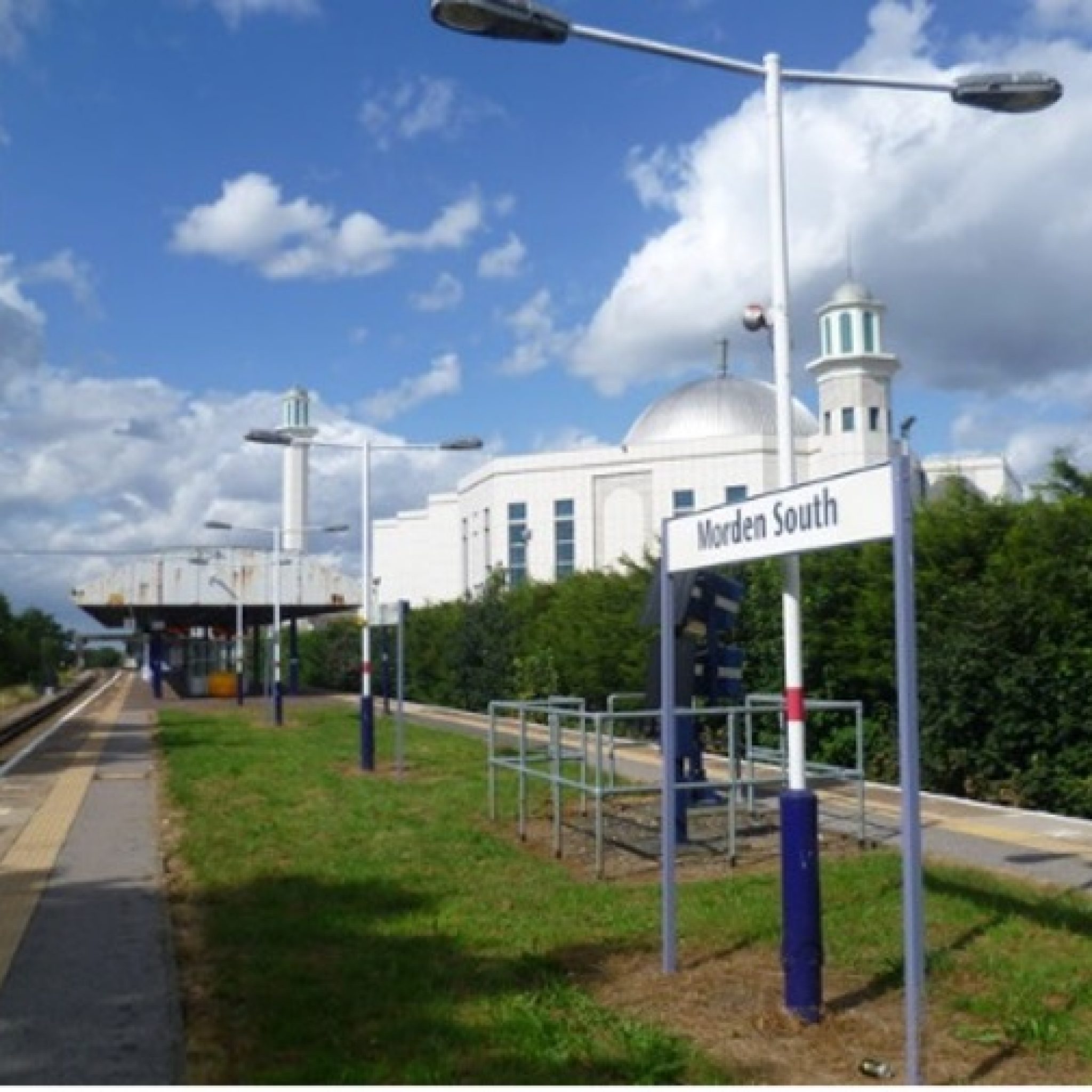 Britain's Biggest Mosque - A 2000 Year History? | The Review of Religions