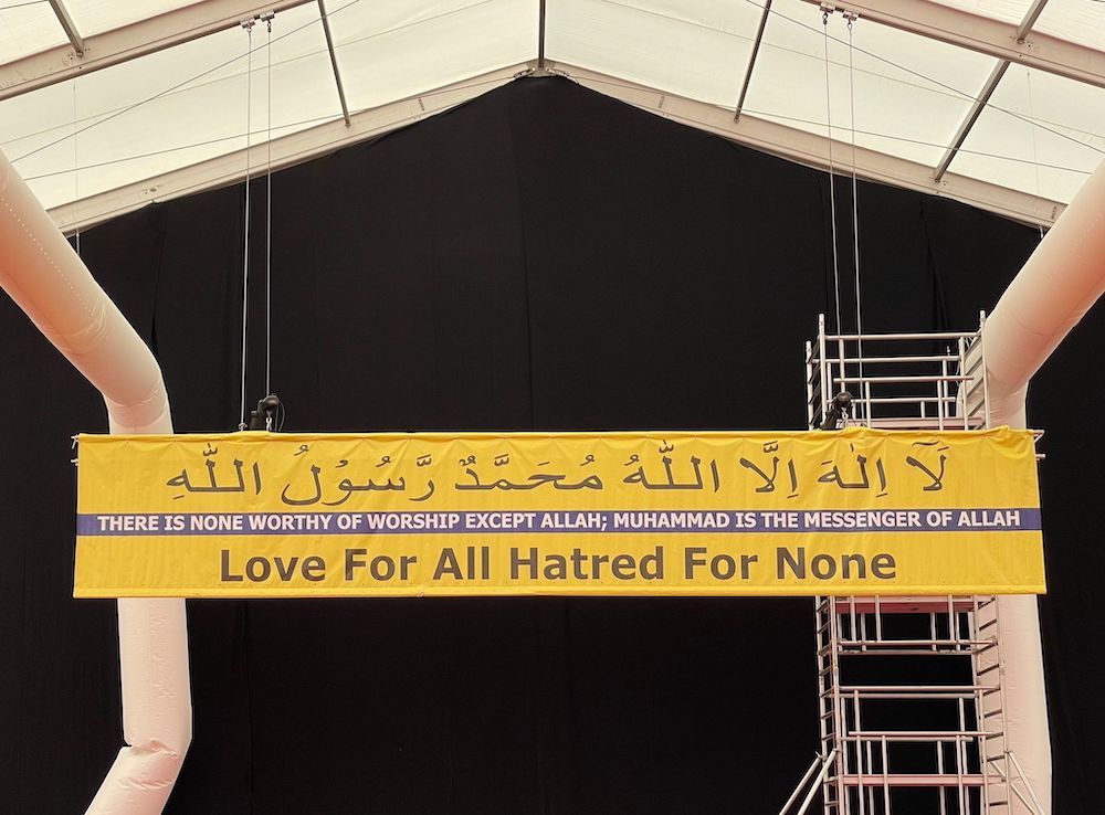 People of Jalsa – ‘A Journey from Latvia to Find Answers About Islam’