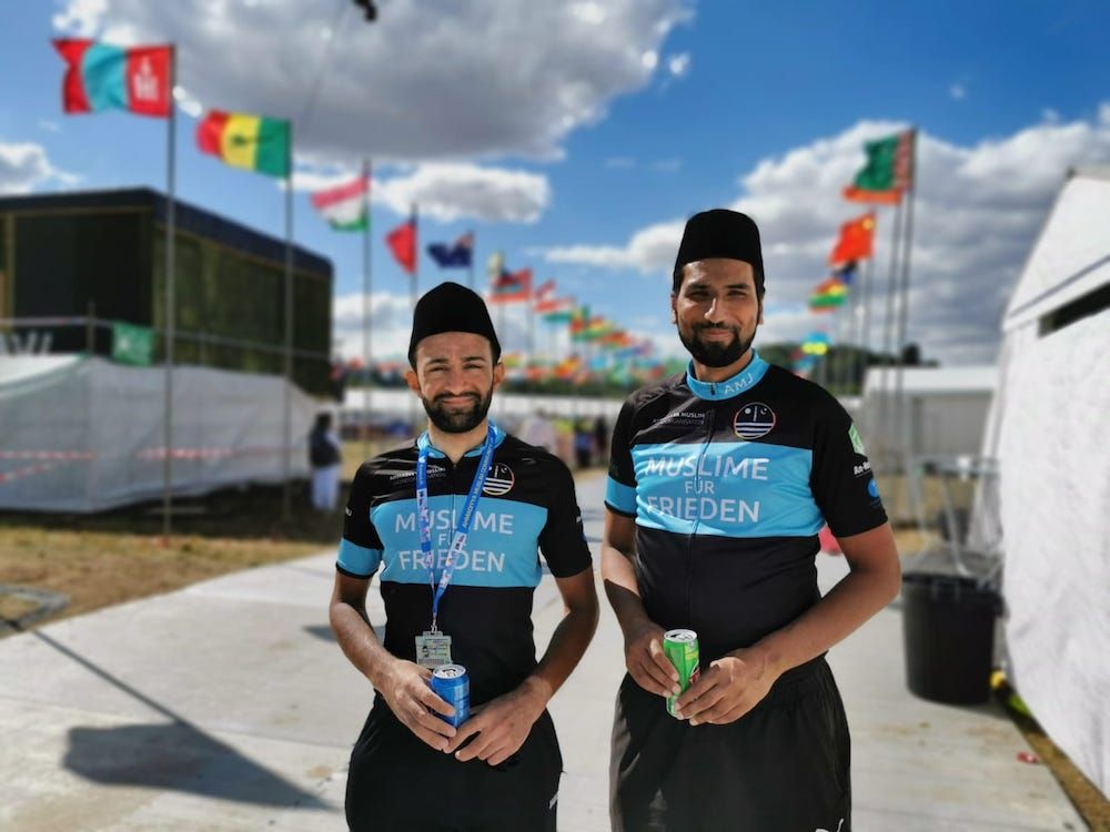 People of Jalsa:  Cycling 570km from Germany to the UK